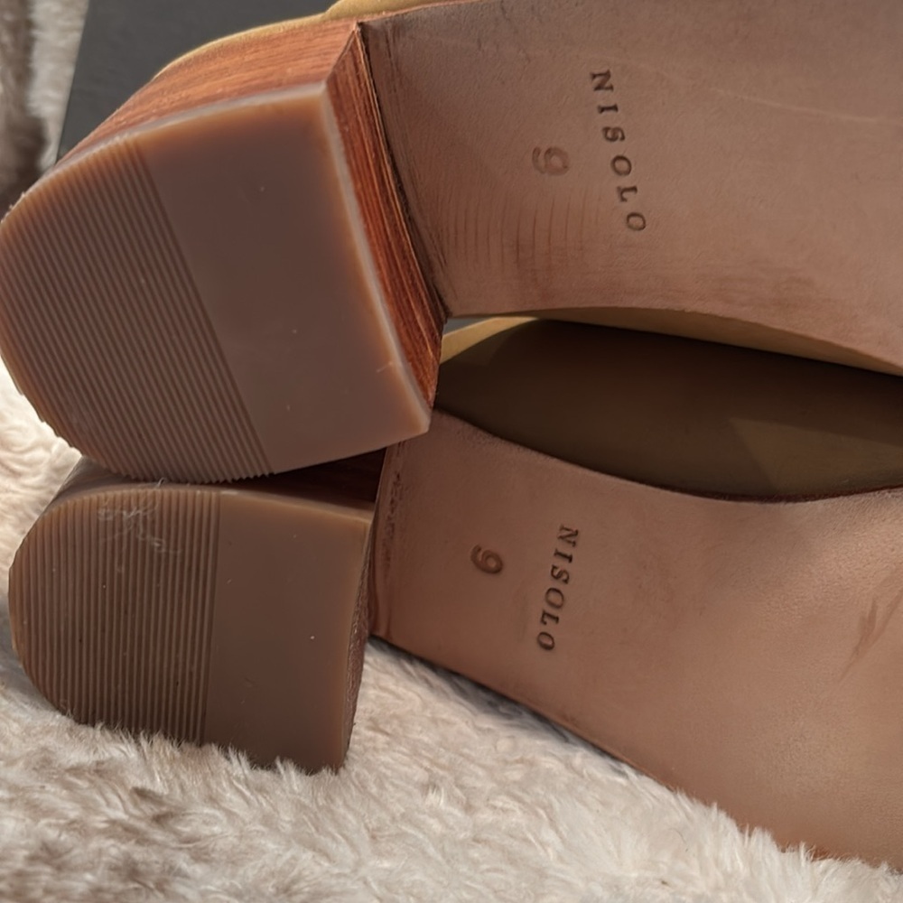 Nisolo All Day Heeled Leather brushed leather mule size 9, Sand with dust bag - Picture 7 of 16